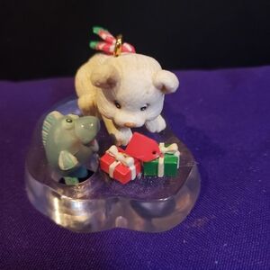 Carlton Cards Collectable Ornament